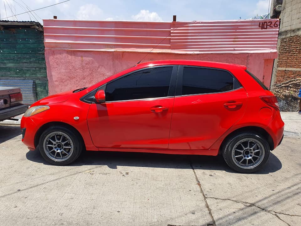 Mazda2