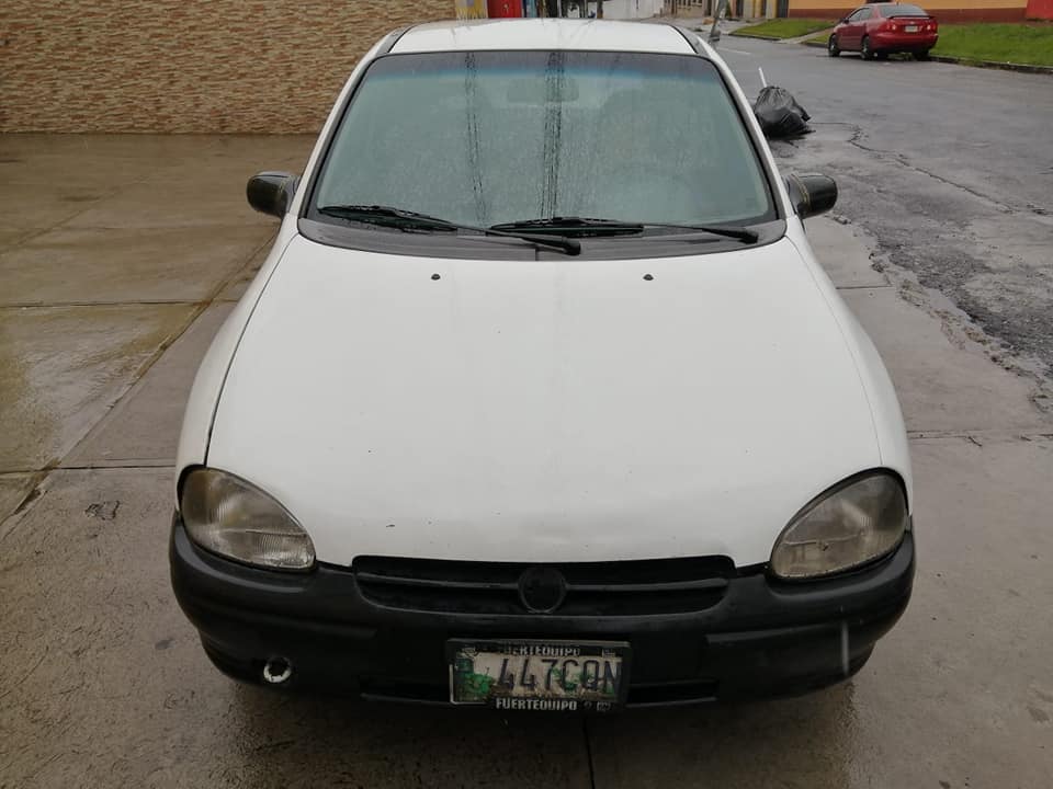 CHEVY JOY HACHBACK MODELO 1998