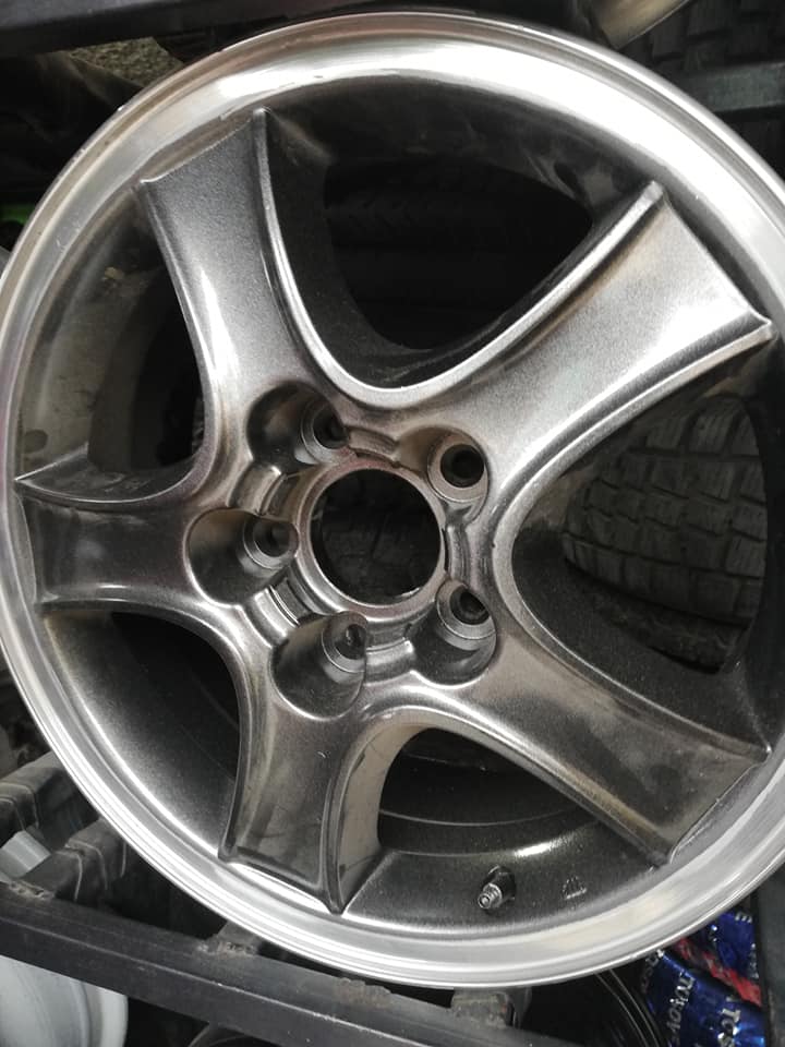 Vendo aros usados nítidos q1000 por cada juego info 51179327