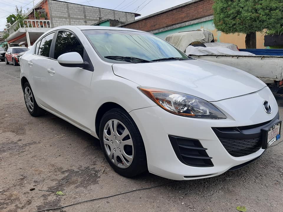 MAZDA 3 2010  AUTOMATICO MOTOR 2.0 NORMAL