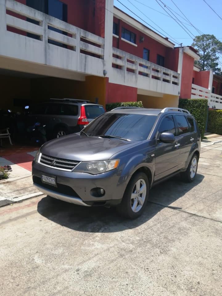 Vendo o cambio por camioneta !!