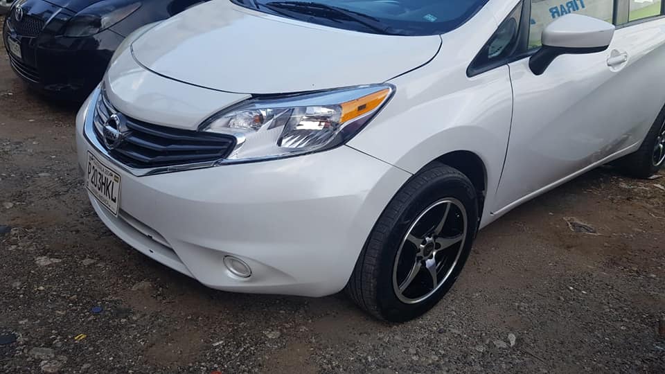 Versa 2015
