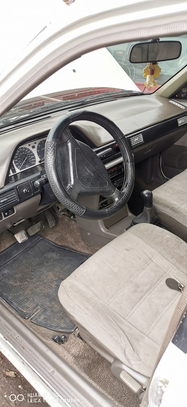 VENDO MAZDA PROTEGE 94 MECÁNICO