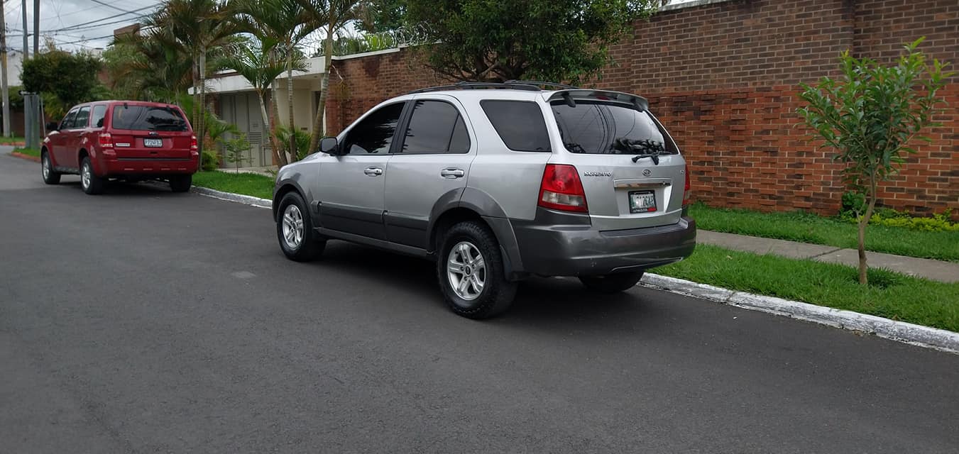 SORENTO 4x4 AGENCIA 2006 A/VEHICULO***
