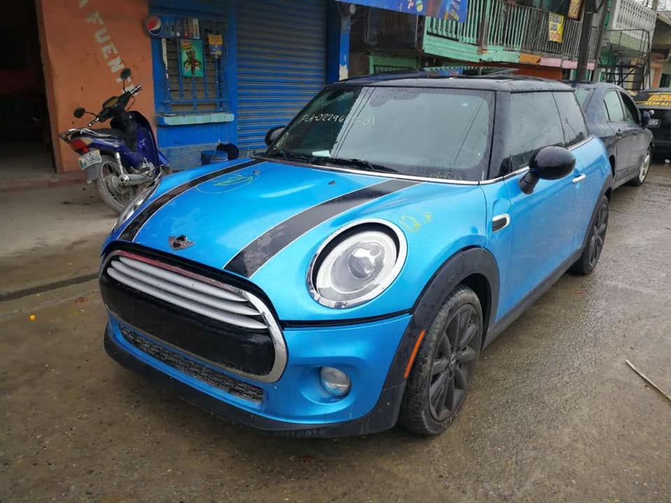 Vendo Mini Cooper 2015 para Reparar o Repuestos!!
