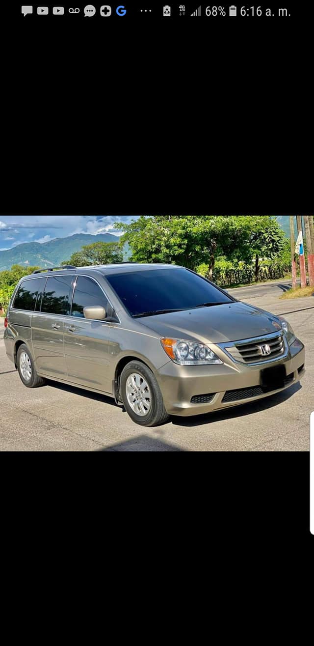 Hermosos carros a disposición