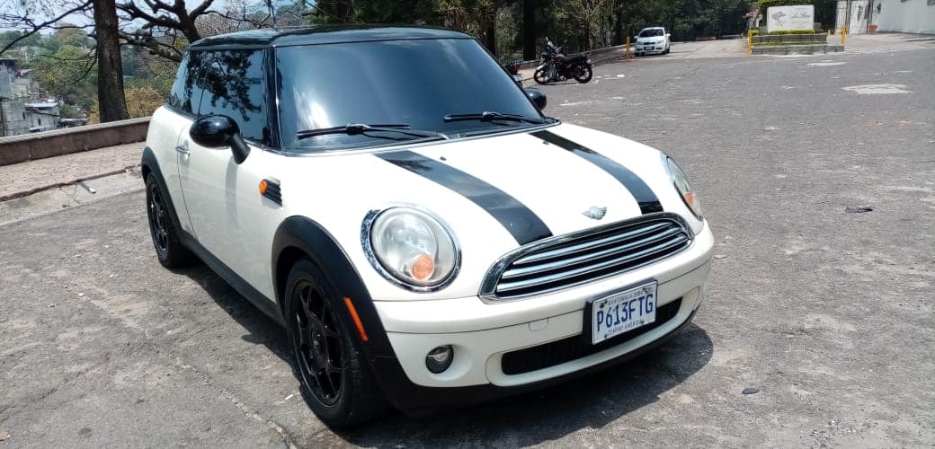 MINI COOPER AUTOMÁTICO 2007 FULL CUERO RECIBO CARRO/MOTO COMERCIAL