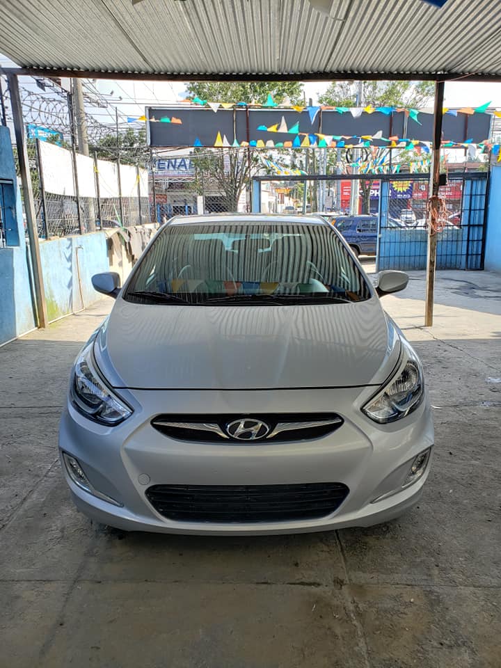 Hyundai accent 2017