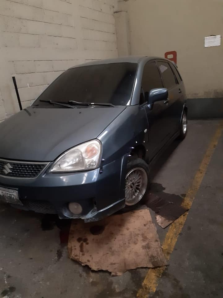 Se vende zuzuki aerio 2005