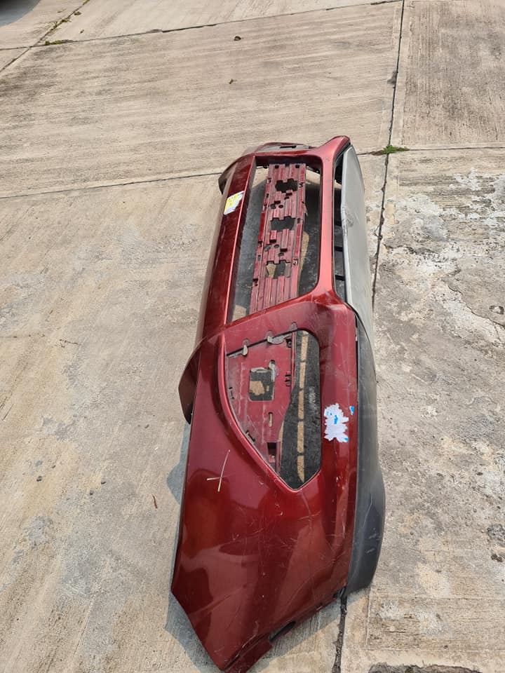 Bumper delanterp ford escape 2014