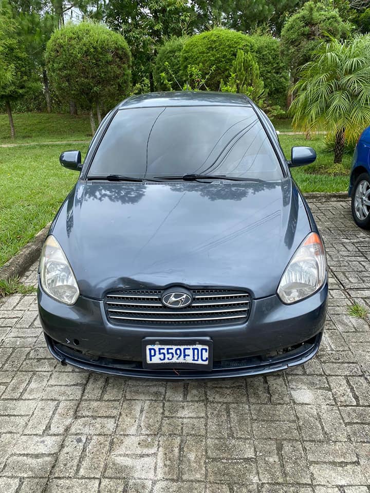 Vendo Hyundai Accent 2010 Automatico