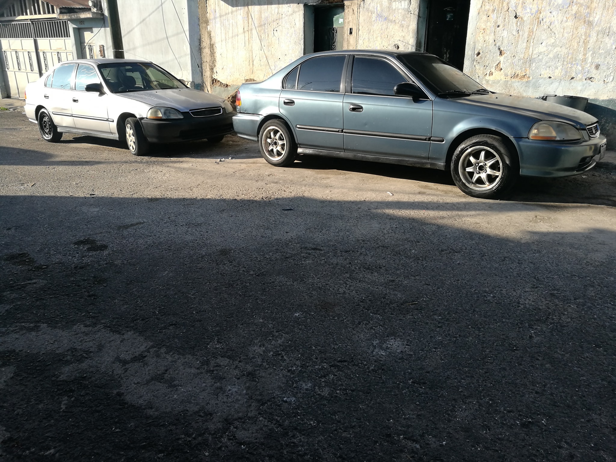 Compro algun honda civic de 92 al 2004 para proyecto