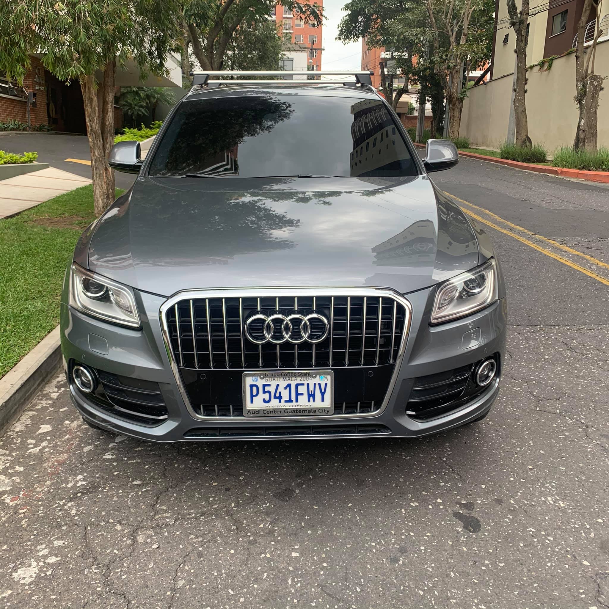 Audi Q5 premium
Modelo 2016