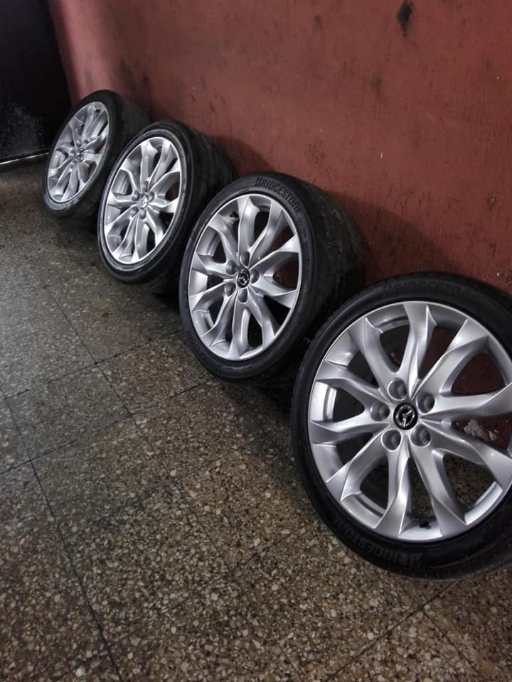 Vendo aros de mazda rin 18