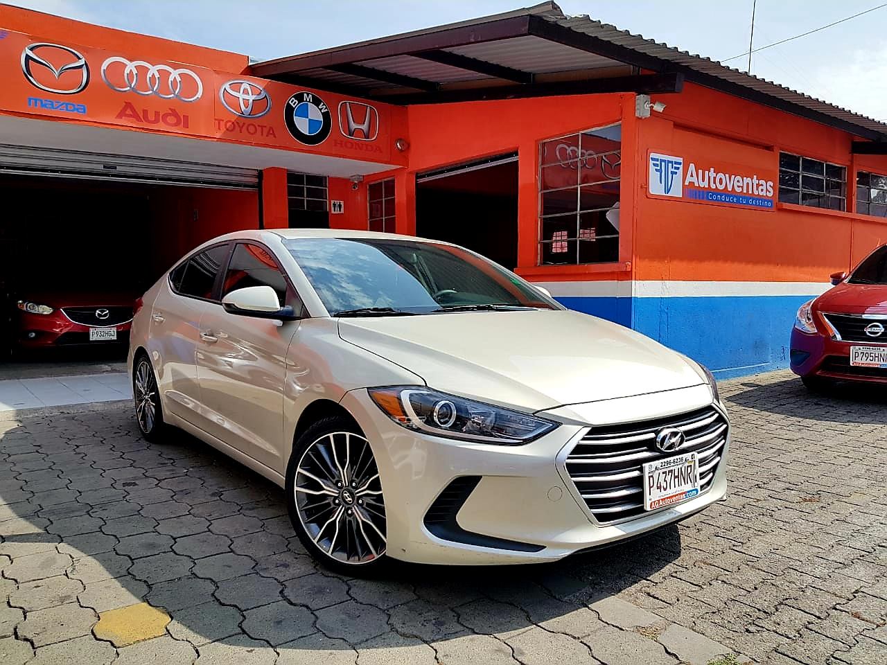HYUNDAI ELANTRA 2017