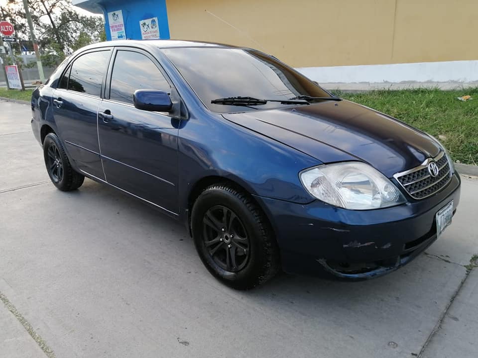 Toyota Corolla 2003 De agencia acepto negocios