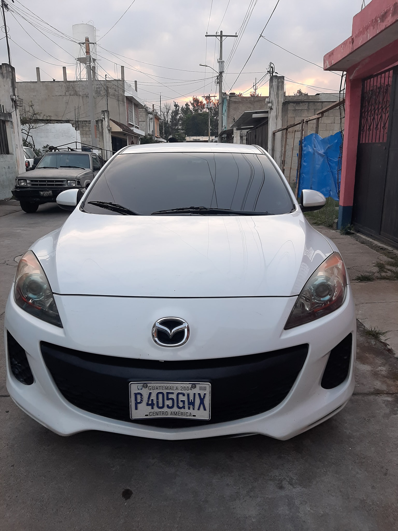 Mazda 3   2012