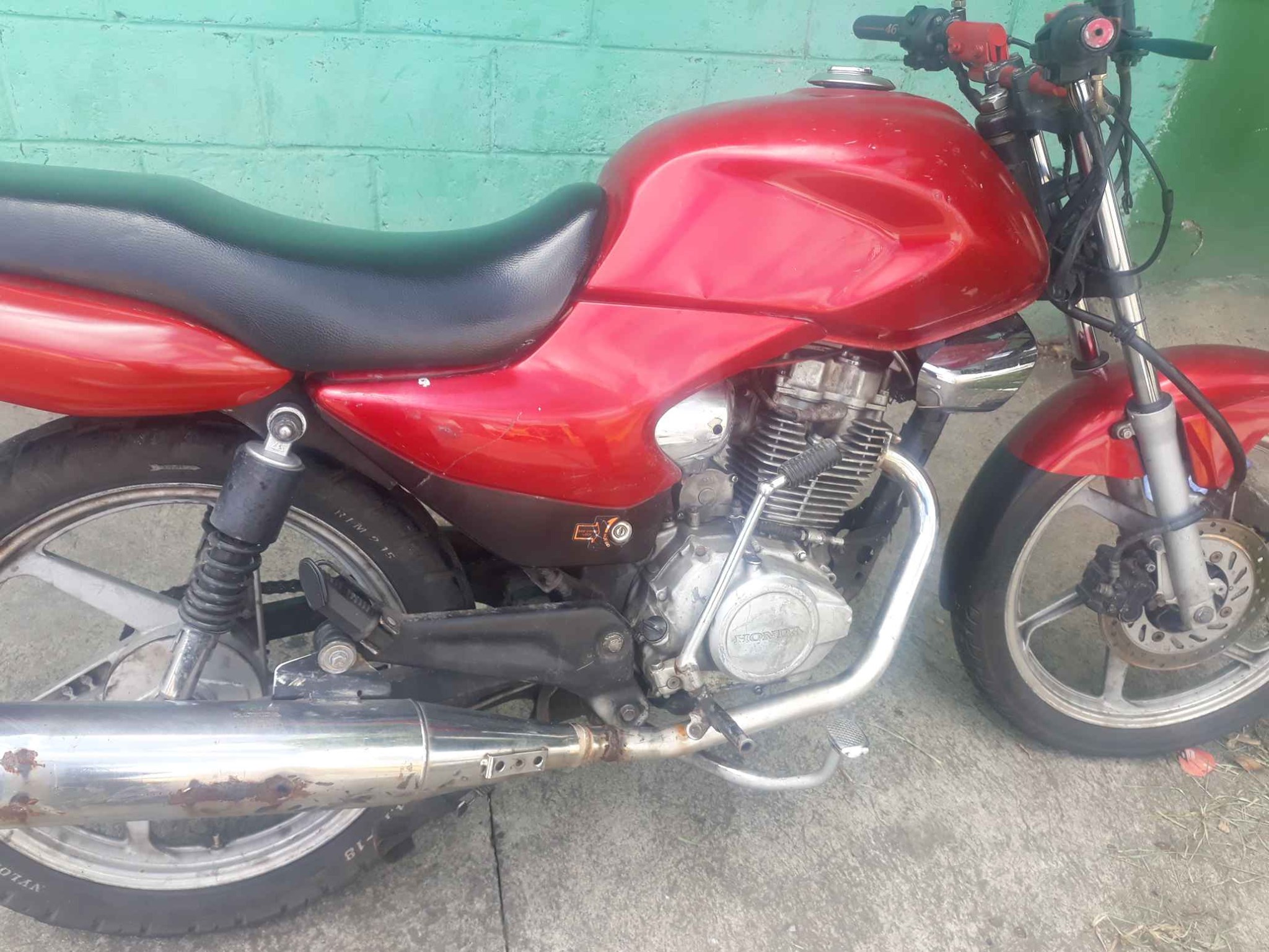 Vendo moto honda Store modelo 07