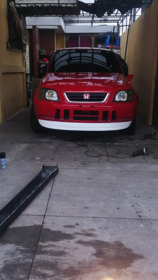 Vendo honda crv  modelo 2000 full extra escucho ofertas