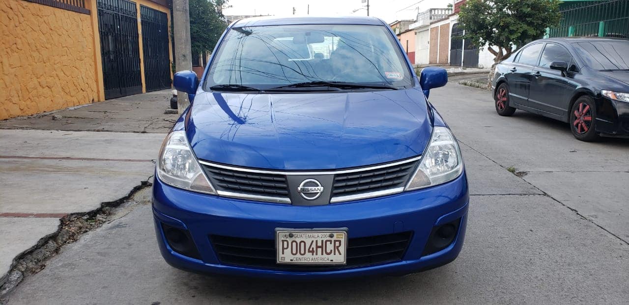 Nissan versa 2009 Automático Recién Traído