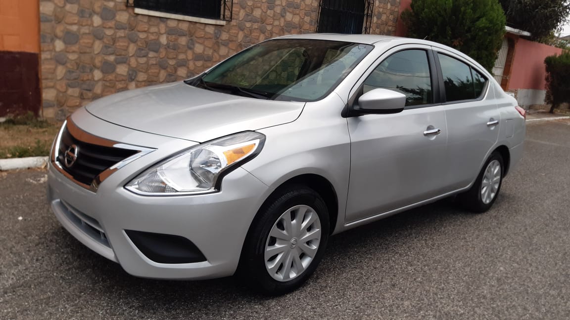 REMATO NISSAN VERSA 2017 FULL EQUIPO AUTOMATICO