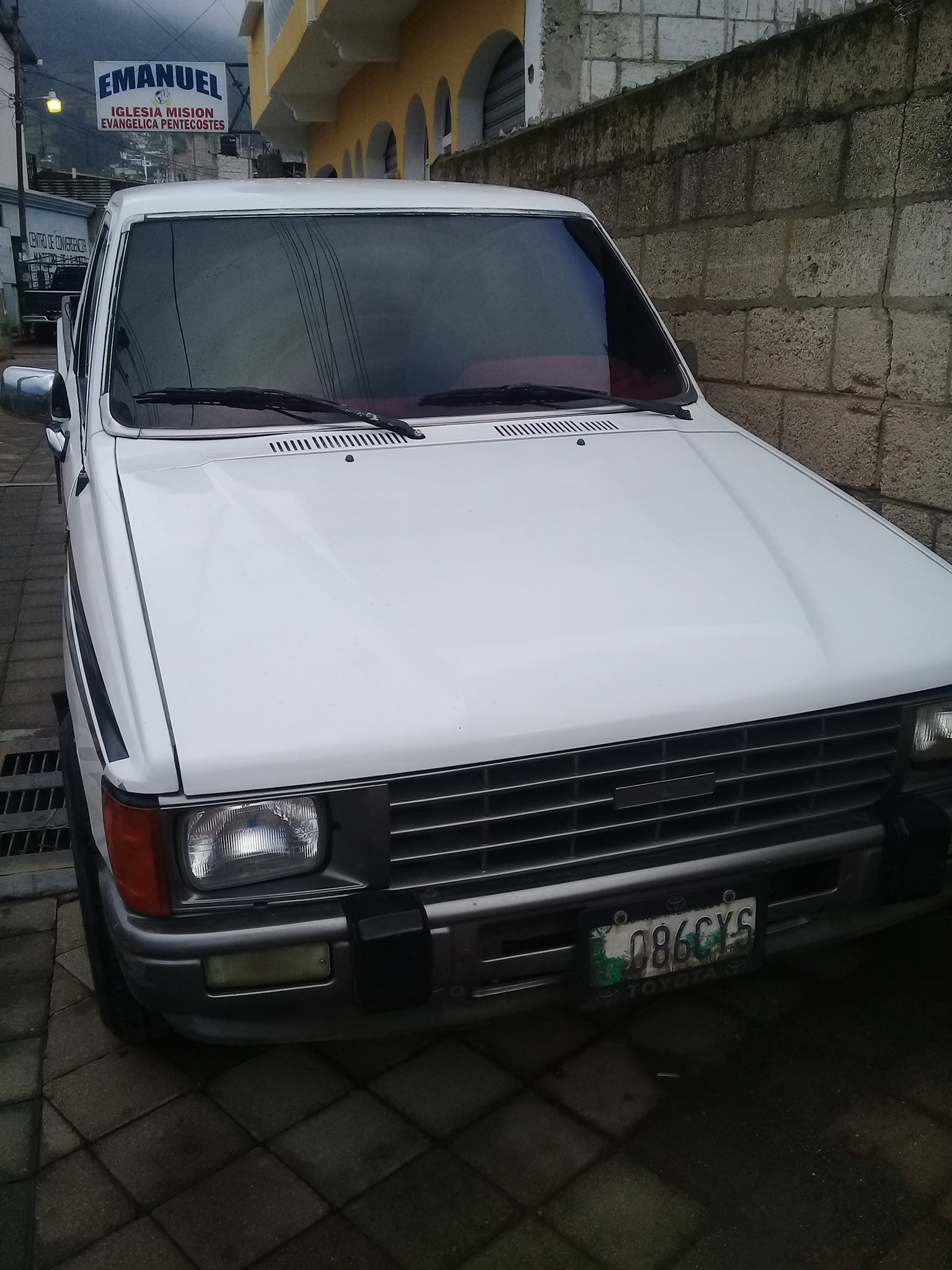 2020 Toyota Pick Up 1985