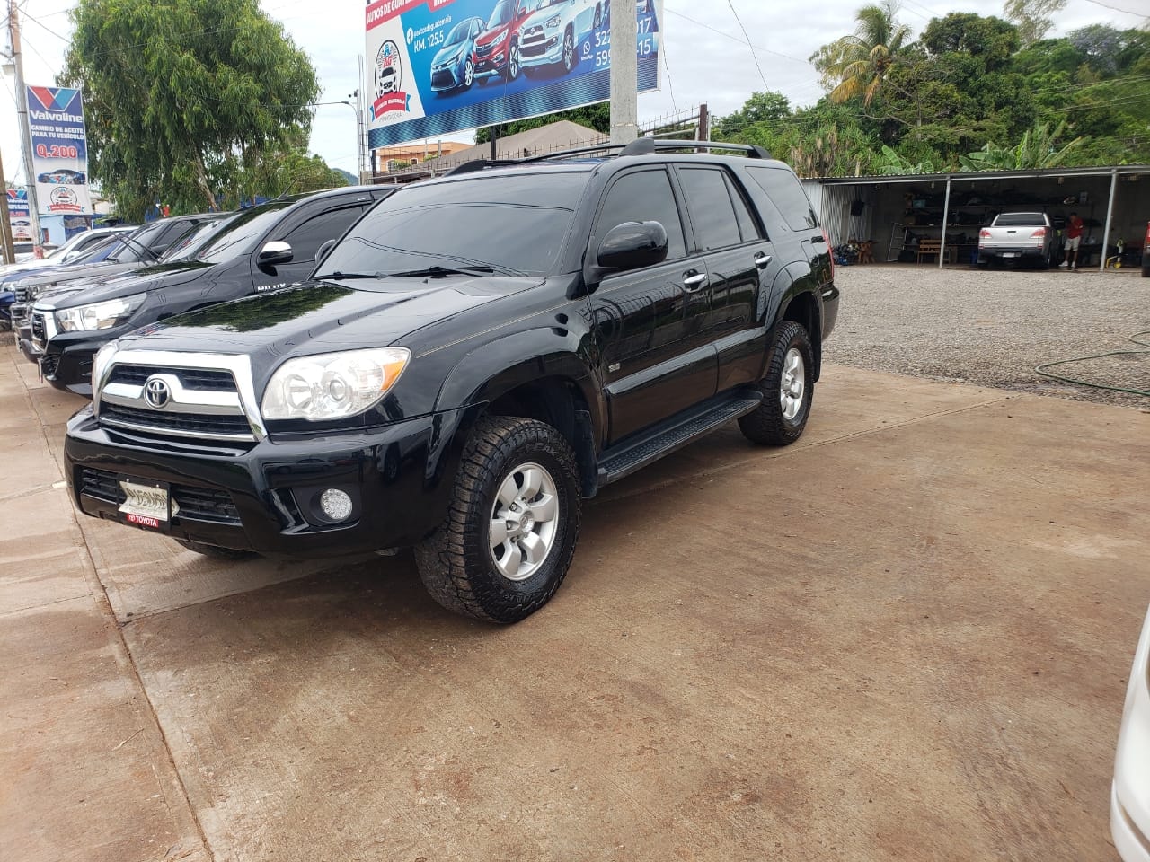 TOYOTA RUNNER
Automatica
Motor 4.0cc vvti
6 cilindros
4x2