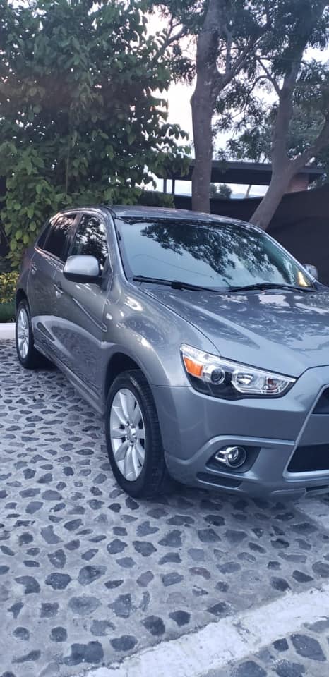 Mitsubishi Outlander Sport 2011. 4x4