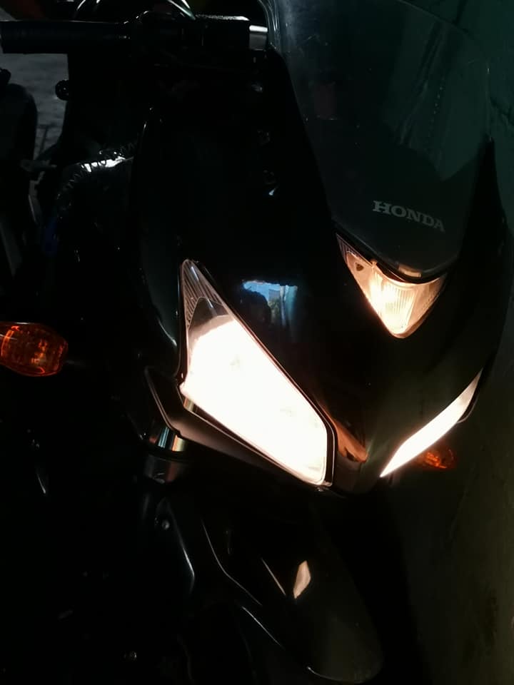 Vendo honda cbr 500 2015 con poco kilometraje a toda prueba acepto buen negocio personas interesadas