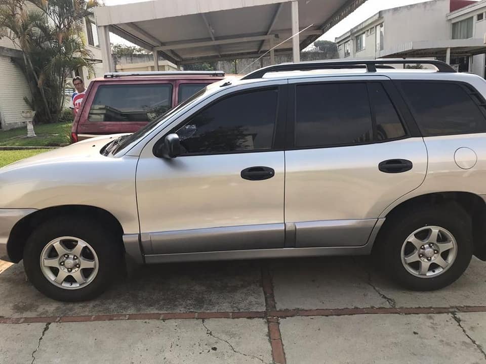 Hyundai santa fe de agencia 2006 presio 28.500 neg