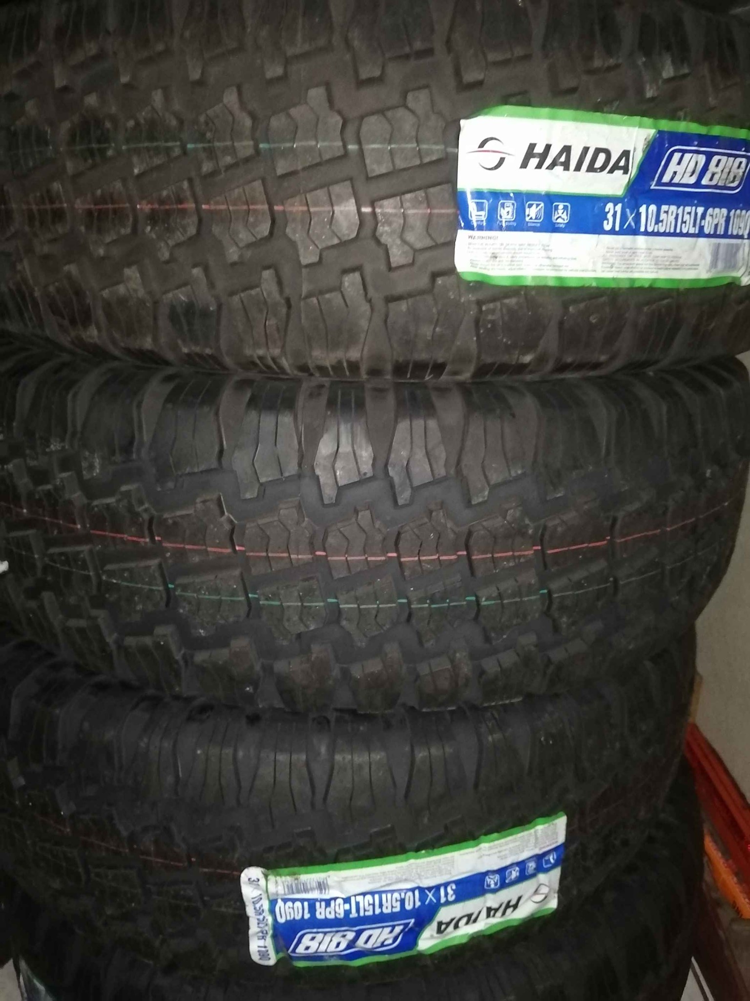 Vendo llantas 31x10.5R15 nuevas para camioneta o vehiculo 4x4
