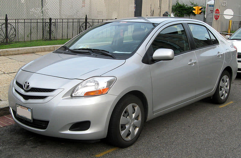 Vendo repuestos para yaris 2008
