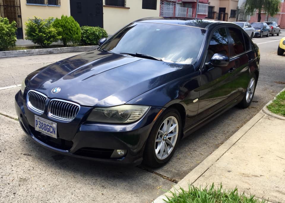 BMW 328i 2010