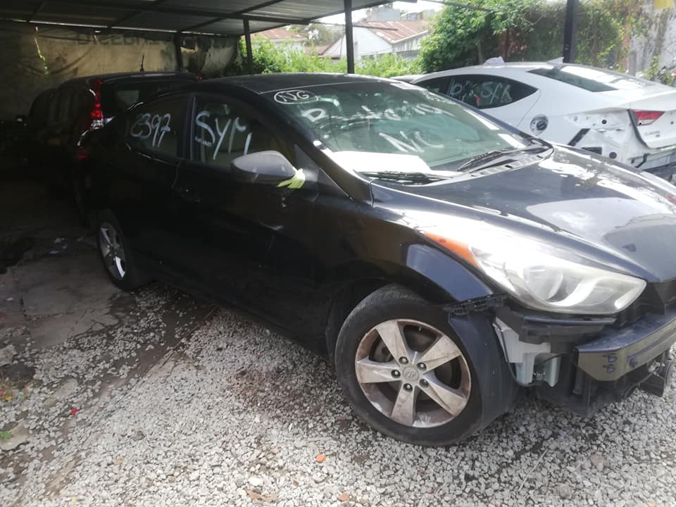 Hyundai Elantra 2011 PARÁ INVERSIÓN RECIÉN INGRESADO