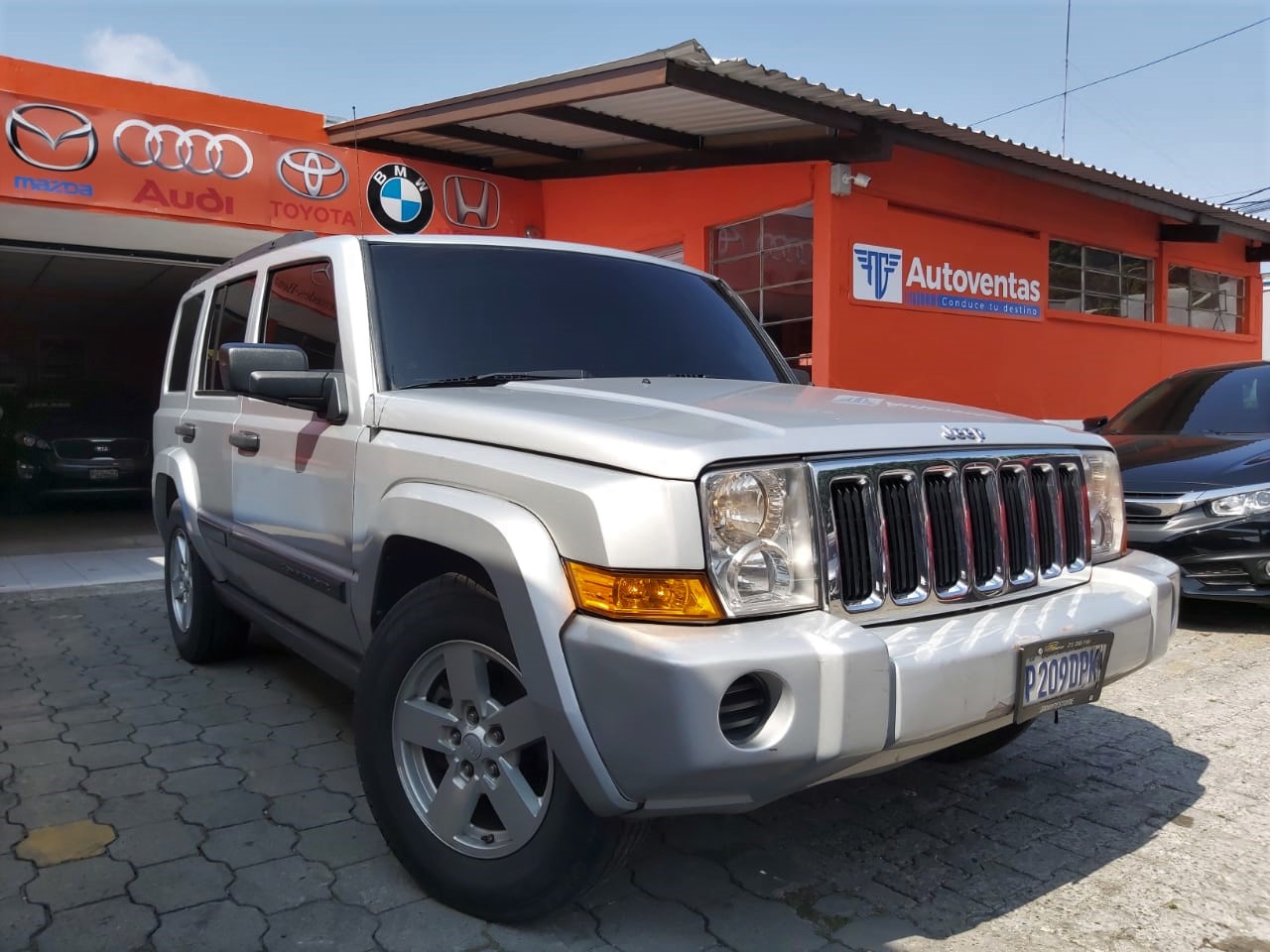 JEEP COMMANDER 4X2 2006