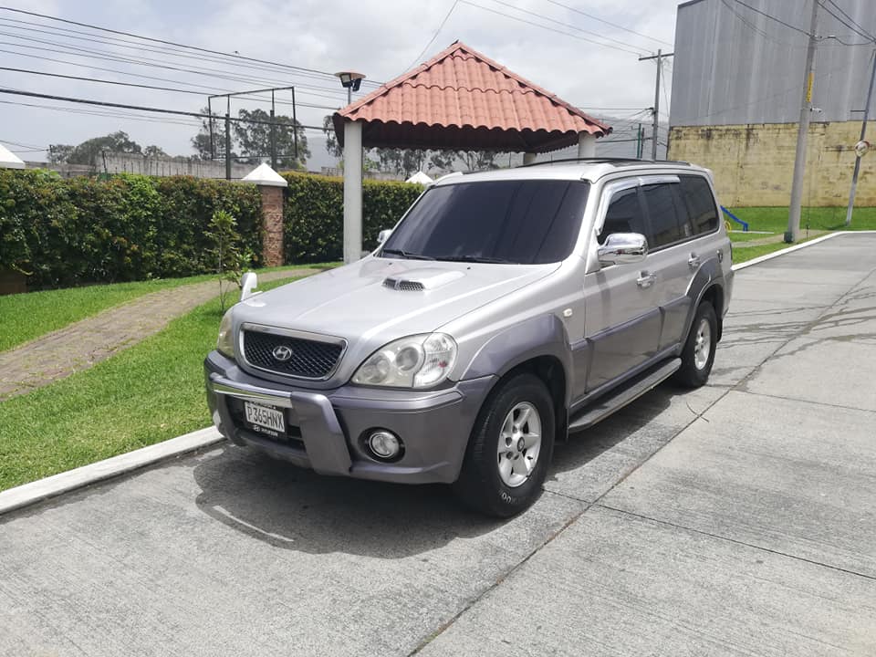 Hyundai terracan 4x4 2003 2.5 automática en excelente estado general