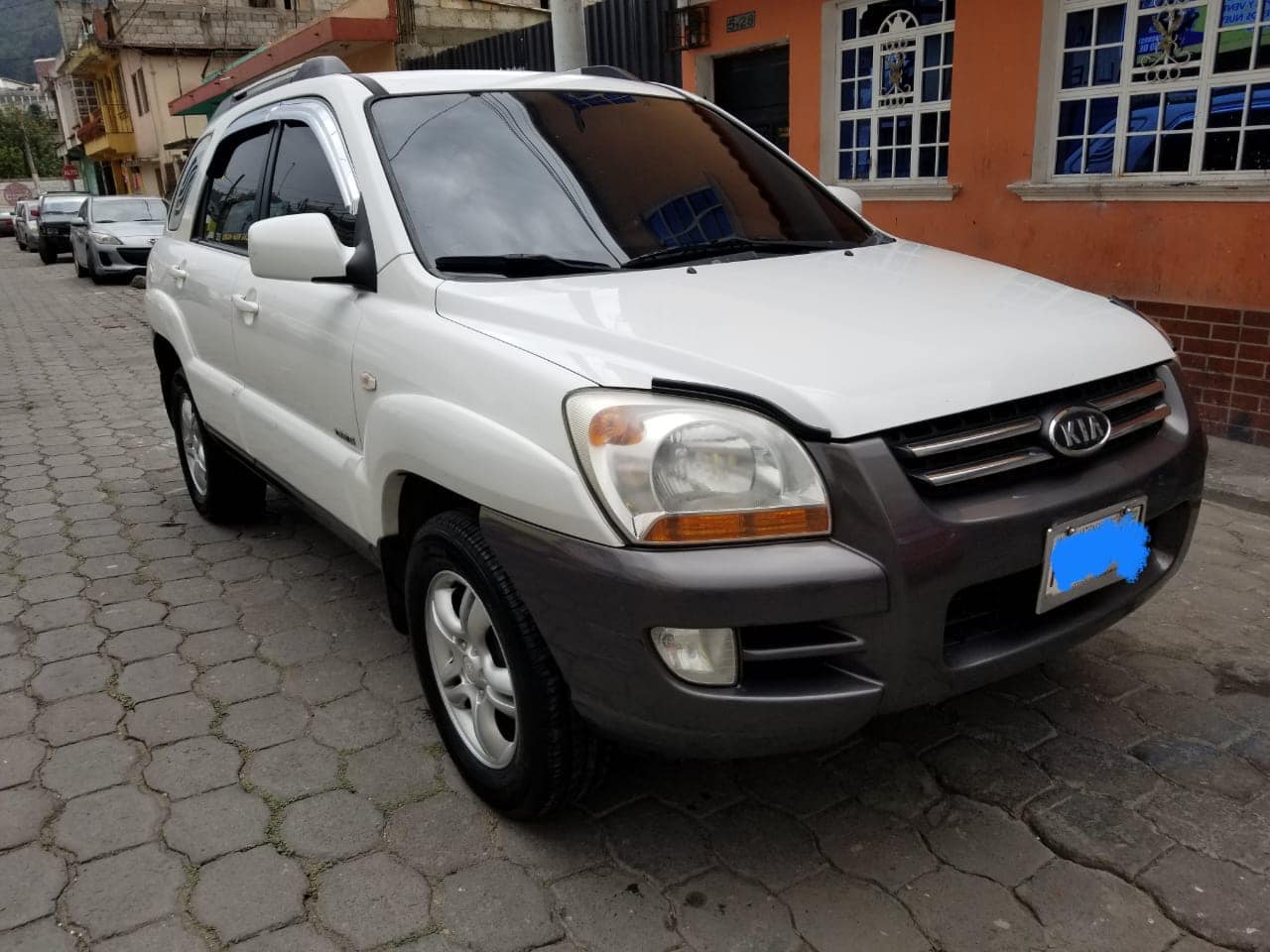 VENDI PRECIOSA CAMIONETA KIA SPORTAGE TLX