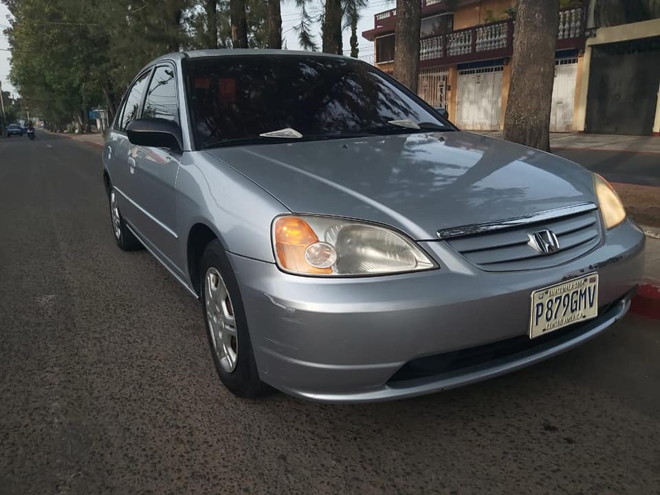 GANGA!!! HERMOSO HONDA CIVIC 2002
