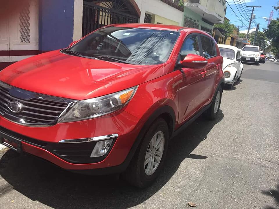 Kia sportage lx 2011  presio 58mil neg