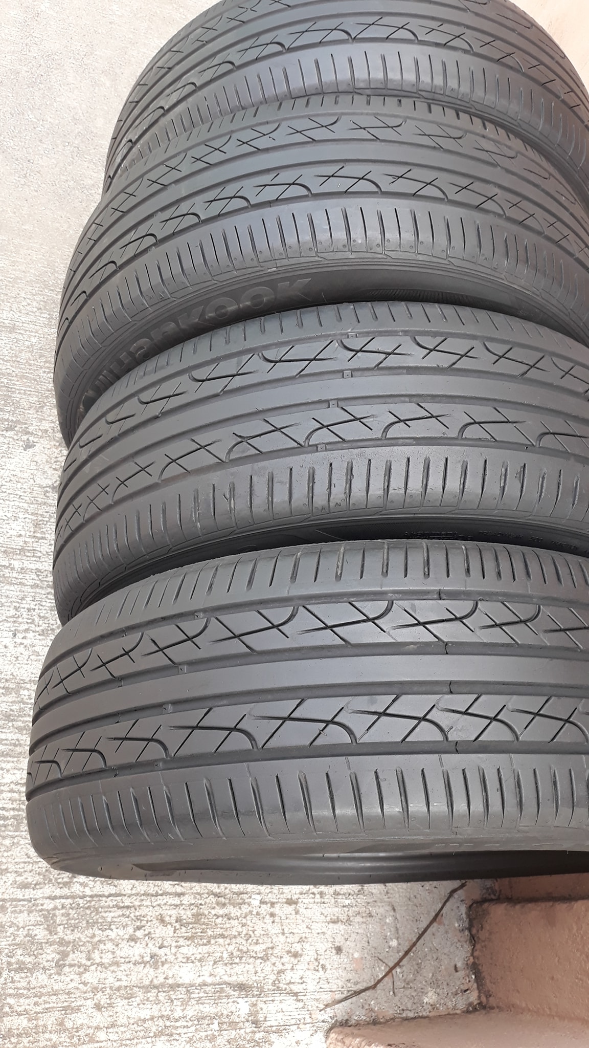 Hankook 205 55 16 ojo las llantas son labor original