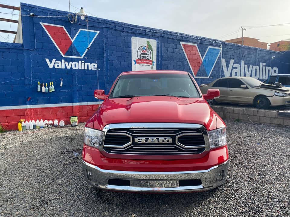 Vendo Lindo Dodge RAM 1500 2015
Info. 48693802