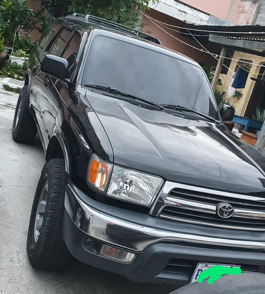 Toyota Runer 1999