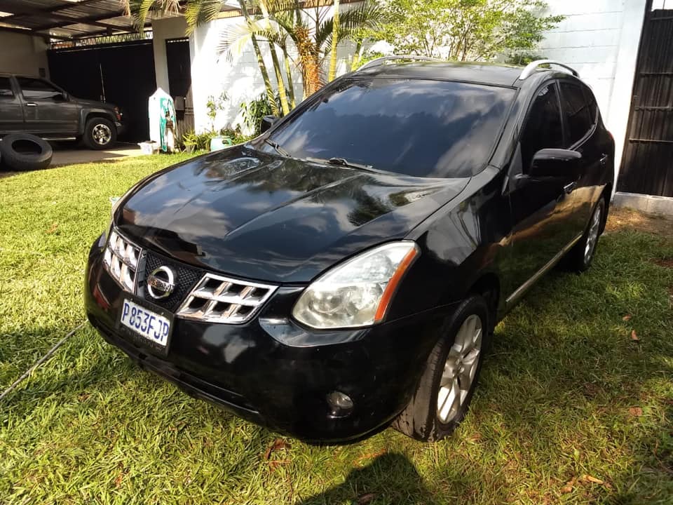 Nissan Rouge