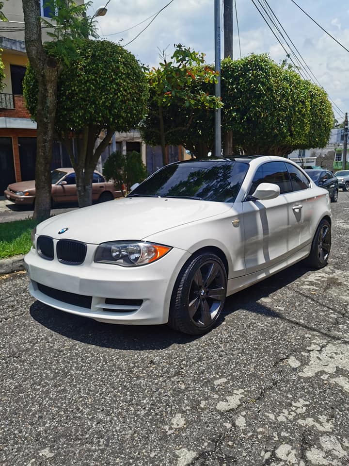 Vendo bmw 128i full equipo modelo 2011