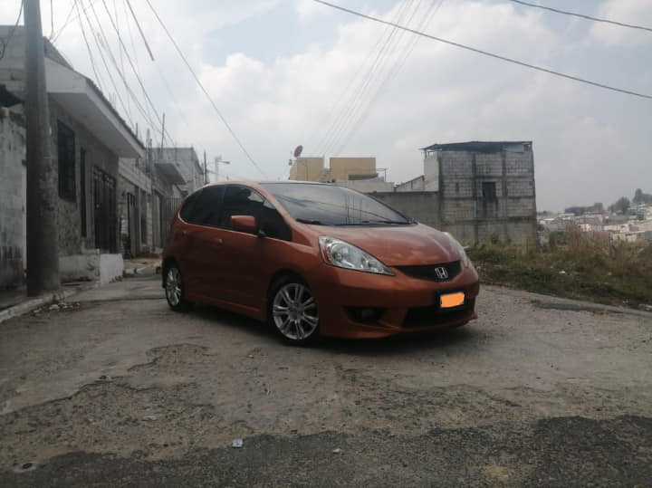 Honda fit 2010