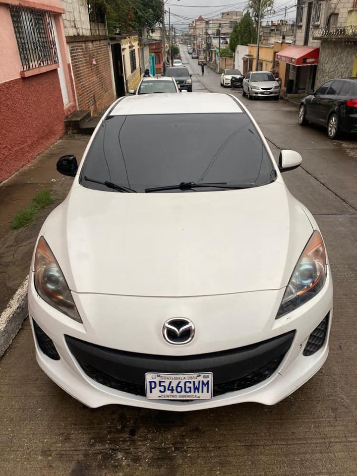 Mazda 3 skyactive 2013