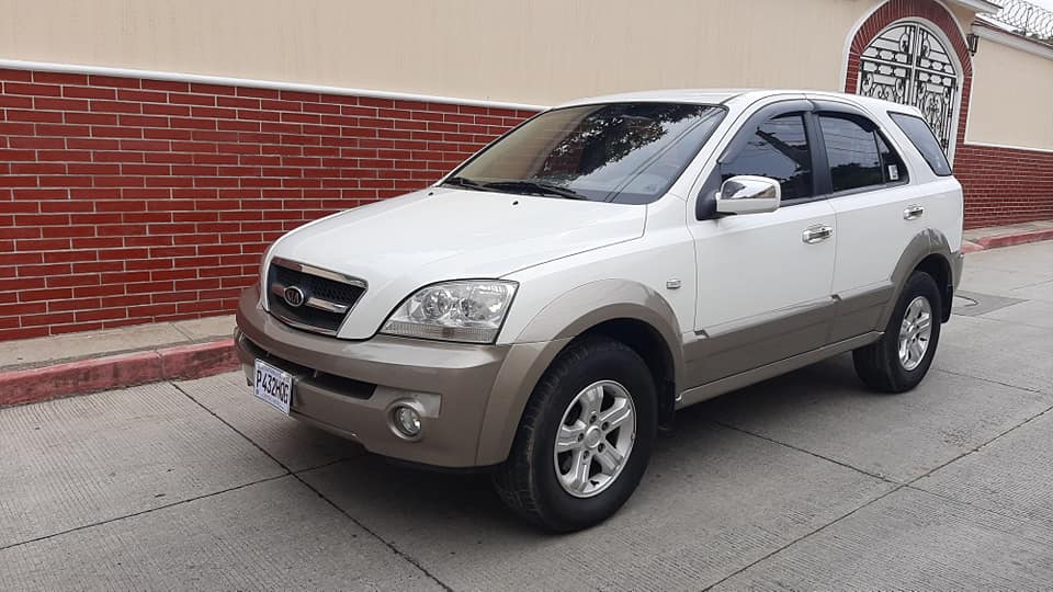 Kia sorento tip tronic turbo diésel 06 tel 52510797