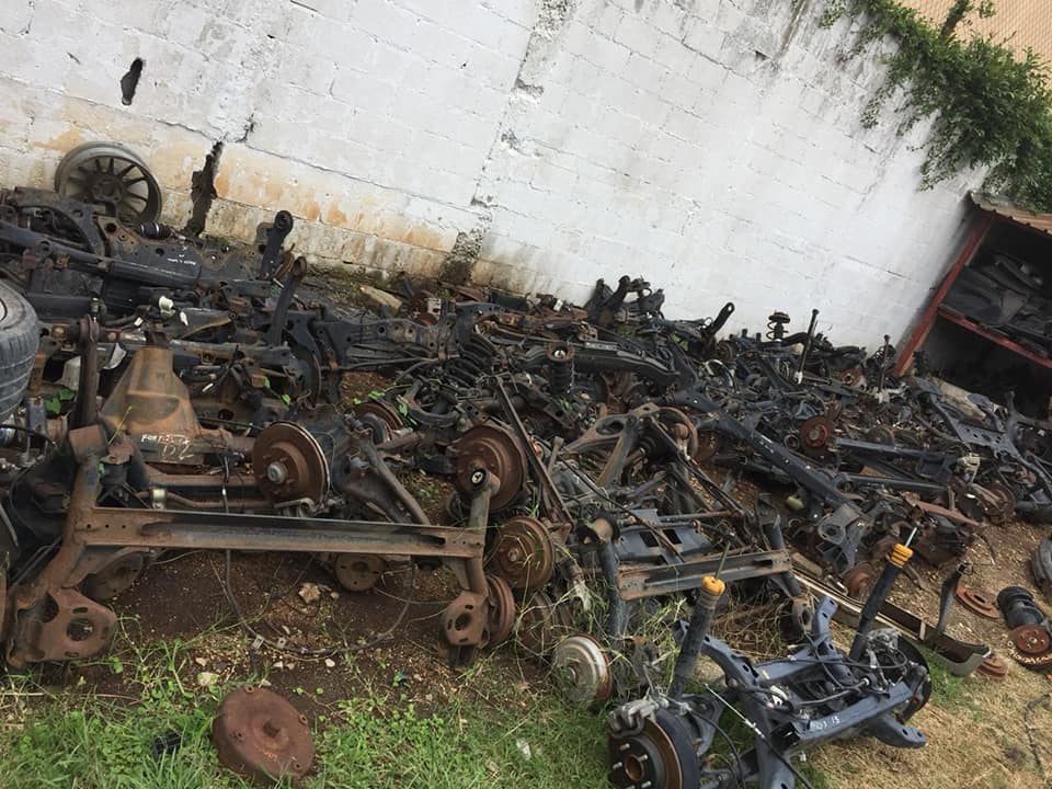 PUENTES TRASEROS Y DELANTEROS........
MAZDA,TOYOTA, HONDA, LANCER, SANTA FE.....