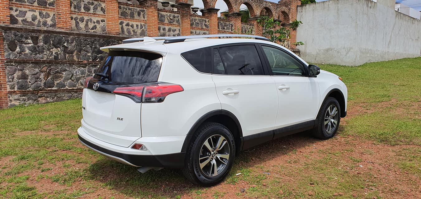 Toyota Rav4 2016 XLE Full Equipo