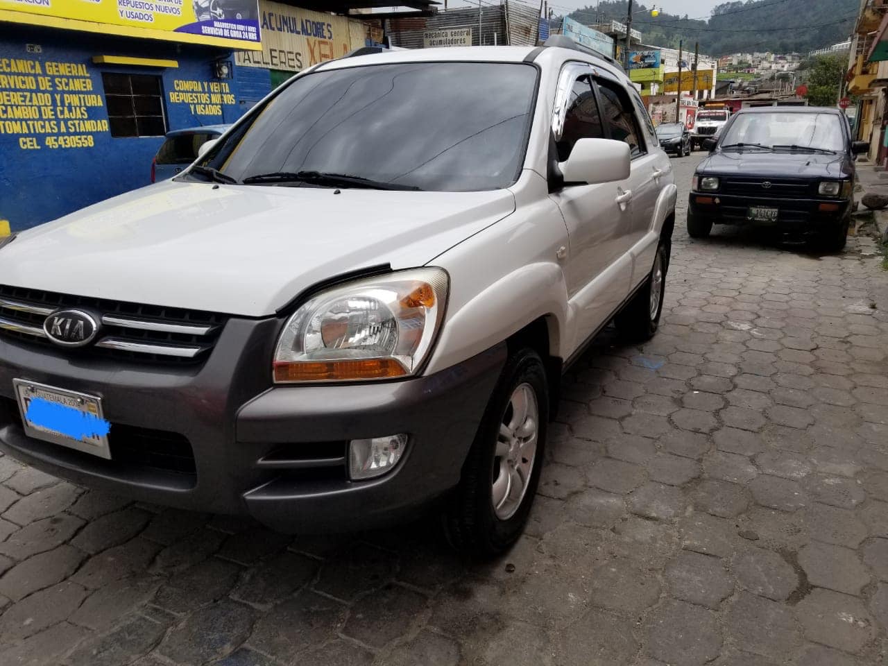 VENDO PRECIOSA CAMIONETA KIA SPORTAGE TLX